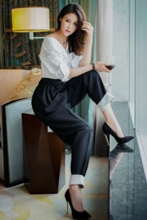 亚洲爆乳成AV人在线视水卜_国产无码网页在线观看