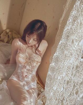美女胸又黄又水_HD免费观看超清