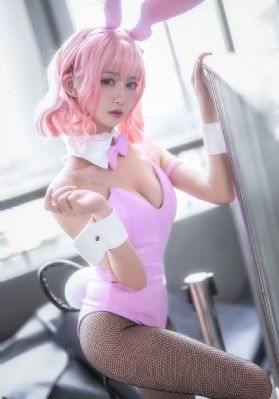 美女青草尤物_720高清免费观看